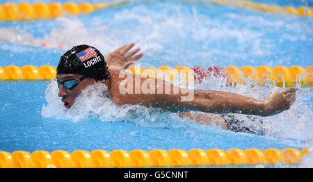 US-Amerikaner Ryan Lochte beim 200-m-Einzel-Medley-Finale der Männer im Aquatics Center im Olympic Park, London. Stockfoto