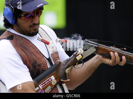 Qatars Rashid Al-Athba während des Trap Men Wettbewerbs in den Royal Artillery Barracks, Woolwich, London. Stockfoto