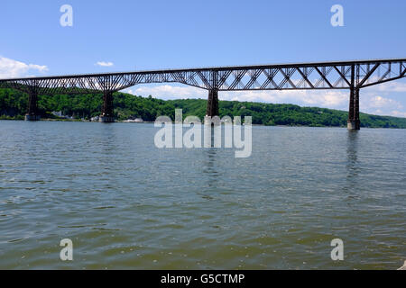 Gehweg über den Hudson im Bundesstaat New York Stockfoto