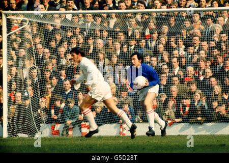 L-R: Eric Skeels, Gordon Banks, Dennis Smith in Hilsborough Stockfoto