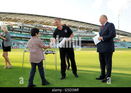 Cricket - Clydesdale Bank 40 - Gruppe B - Surrey V Glamorgan - das Kia Oval Stockfoto