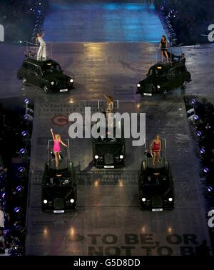 Die Spice Girls treten während der Abschlusszeremonie der Olympischen Spiele 2012 im Olympiastadion in London auf. FOTO DER RRESS ASSOCIATION. Bilddatum: Sonntag, 12. August 2012. Siehe PA Geschichte Olympics . Bildnachweis sollte lauten: David Davies/PA Wire. Stockfoto