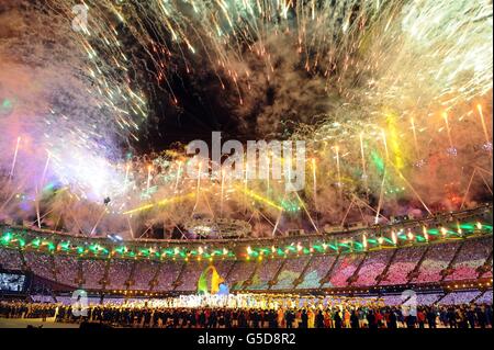 Olympische Spiele In London - Tag 16. Feuerwerk während der Abschlusszeremonie der Olympischen Spiele 2012 in London Stockfoto