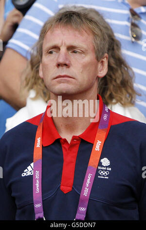 London Olympic Games - Pre-Games Wettbewerbe - Donnerstag Großbritannien Cheftrainer Stuart Pearce Stockfoto