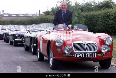 Paddy Hopkirk MG Stockfoto