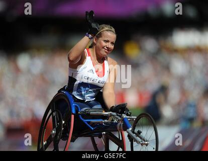 Die britische Hannah Cockroft gewann ihre Hitze in Runde 1 der Frauen 200m - T34 im Olympics Stadium, London. Stockfoto