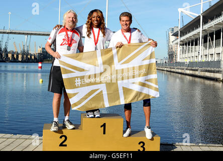 Sir Richard Branson, Alexandra Burke und David Hasselhoff beim Virgin Active London Triathlon im Excel Conference Center, London. Stockfoto