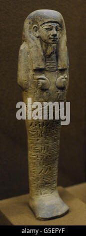 Alten Ägypten. Ushebti. Grabbeigaben Figur. Kalkstein. Die Eremitage. Sankt Petersburg. Russland. Stockfoto