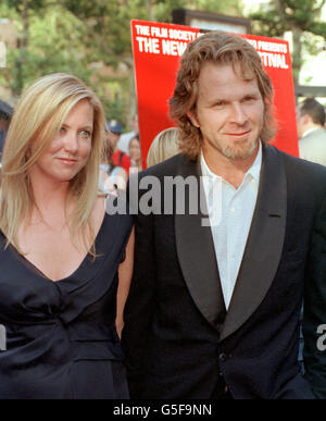 Schauspieler Sam Bottoms und Drehbuchautorin Laura Bickford ('Traffic') kommen zur Filmpremiere von 'Apocalypse Now Redux' im Lincoln Center, New York City, USA. Stockfoto