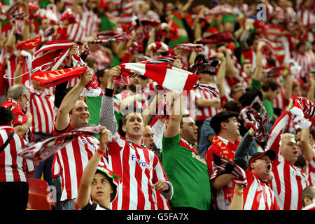 Fußball - UEFA Europa League - Finale - Athletic Bilbao / Atletico Madrid - National Arena. Athletic Bilbao Fans auf den Tribünen Stockfoto