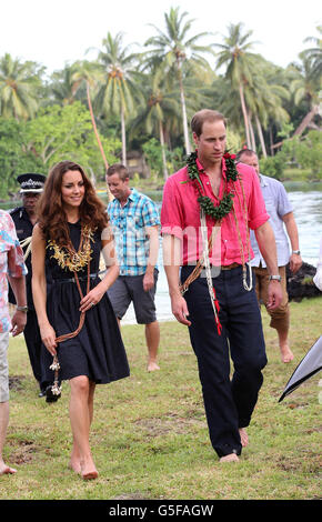 Der Herzog und die Herzogin von Cambridge besuchen Tavanipupu Island, die Salomonen, auf ihrer Diamond Jubilee Tour durch den Fernen Osten. Stockfoto