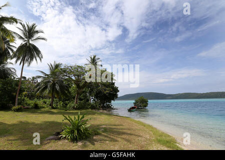 Ein allgemeiner Blick auf die Lodge und den Privatstrand, wo der Herzog und die Herzogin von Cambridge bleiben werden, während sie Tavanipupu Island, die Salomonen, auf ihrer Diamond Jubilee Tour durch den Fernen Osten besuchen. Stockfoto