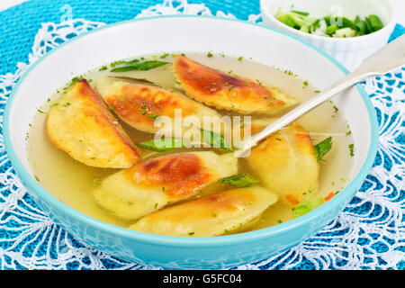 Gedza japanische Knödel in der Brühe Stockfoto