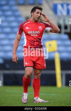 Rugby Union - Aviva Premiership - London Welsh / Saracens - Kassam Stadium. Gavin Henson, der Londoner Waliser Stockfoto