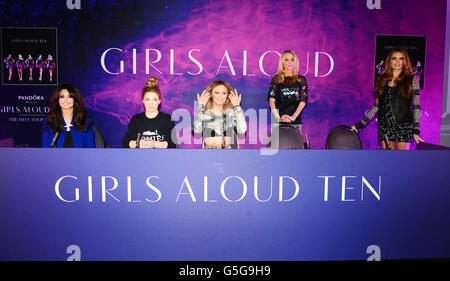 (Von links nach rechts) Cheryl Cole, Nicola Roberts, Kimberley Walsh, Sarah Harding und Nadine Coyle von der Mädchenband Girls laut auf einer Pressekonferenz im Corinthian Hotel in London, um bekannt zu geben, dass sie sich nächstes Jahr für eine Tour wiedervereinen werden. Stockfoto