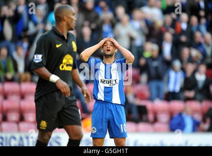 Fußball - Barclays Premier League - Wigan Athletic V Everton - DW-Stadion Stockfoto