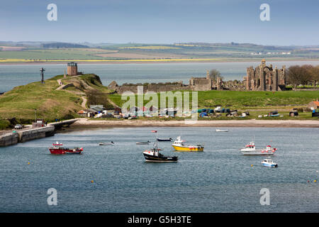 Großbritannien, England Northumberland, heilige Insel, Hafen von Lindisfarne Burg Stockfoto