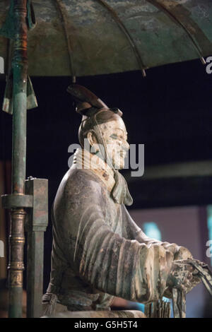 Kaiser Qin Shi Huang auf seine Bronze-Wagen bei Terra Cotta Website, Lintong Bezirk Xi ' an, Provinz Shaanxi China Stockfoto