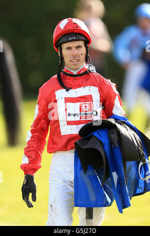 Pferderennen - Nottingham Races. Graham Lee, Jockey Stockfoto