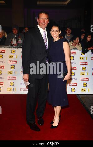 Sir Matthew Pinsent und seine Frau Demetra Koutsoukos bei den Pride of Britain Awards 2012 im Grosvenor House, London. Stockfoto