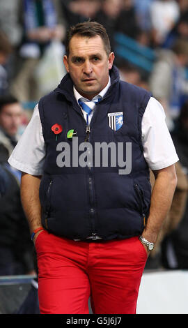 Fußball - FA Cup - erste Runde - Gillingham gegen Scunthorpe United - Priestfield Stadium. Gillingham-Manager Martin Allen während des Spiels der ersten Runde des FA Cup im Priestfield Stadium, Gillingham. Stockfoto