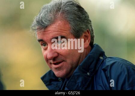 13-NOV-95 ... Fußball England Training ... Terry Venables, Manager England Stockfoto