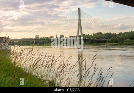 Heilig-Kreuz-Brücke über die Weichsel in Warschau Polen, Europa Stockfoto