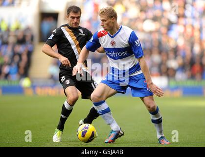 Fußball - Barclays Premier League - lesen gegen Fulham - Madejski-Stadion Stockfoto