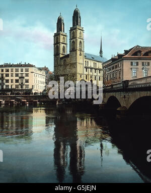 Das Grossmünster in Zürich, Schweiz 1930er Jahre. Grossmuenster-Kirche in Zürich der 1930er Jahre. Stockfoto