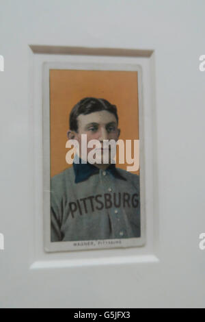 Seltene T206 Honus Wagner Baseballkarte, das Metropolitan Museum of Art in New York City, USA Stockfoto