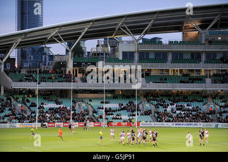 Australian Rules Football - AFL European Challenge Cup - Port Adelaide V Western Bulldogs - das KIA Oval Stockfoto