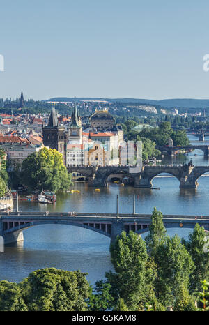 Brücken über den River Prag, Prag, Tschechische Republik Stockfoto