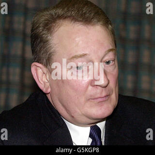 Detective Chief Inspecter, Martin Lee, während einer Pressekonferenz auf der Snow Hill Polizeistation in London für die ermordete Kostümdesignerin Elizabeth Sherlock. * Jackie Moorhouse, wurde für drei Jahre im Old Bailey eingesperrt, nachdem er für schuldig befunden wurde, eine Handtasche gestohlen zu haben. Ihr Geliebter Mark Woolley wurde wegen des Mordes an Frau Sherlock lebenslang eingesperrt, nachdem er sie überfahren hatte, als sie versuchte, ihre Tasche zu holen. Stockfoto