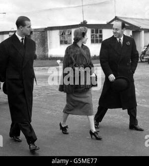 Royalty - Prinzessin Elizabeth und Herzog von Edinburgh Commonwealth Tour - Heathrow Flughafen Stockfoto