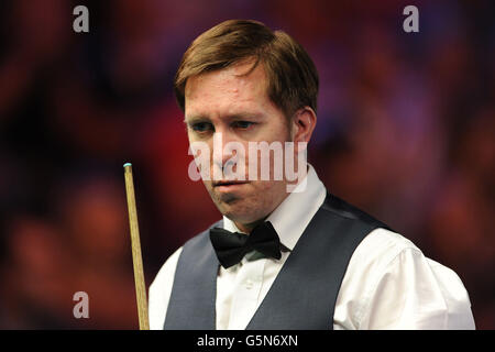 Dominic Dale während seines Spiels gegen Matthew Stevens während der William Hill UK Snooker Championships im York Barbican Center, York. Stockfoto