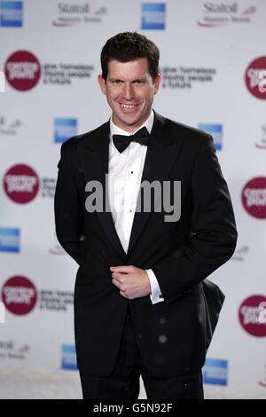 Tim Henman kommt bei der Winter Whites Gala in der Royal Albert Hall in London an. Stockfoto