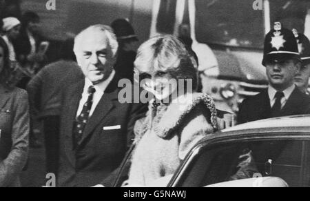 Royalty - schwangere Prinzessin von Wales - Huddersfield Stockfoto