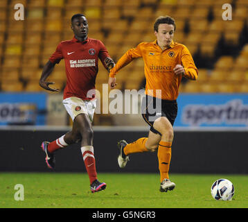 Fußball - FA Youth Cup - 3. Runde - Wolverhampton Wanderers U18 V Charlton Athletic U18 - Molineux Stockfoto