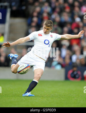 Rugby Union - QBE International - England / Neuseeland - Twickenham. Owen Farrell, England Stockfoto