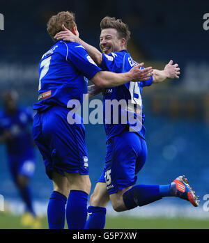 Fußball - FA Cup - Dritte Runde - Leeds United / Birmingham City - Elland Road. Wade Elliott (rechts) von Birmingham City feiert das erste Tor mit Teamkollege Chris Burke Stockfoto