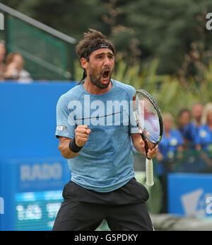 Tenniszentrum Nottingham, Nottingham, UK. 22. Juni 2016. Aegon Open Herren ATP Tennis. Emotionale Schrei von Marcos Baghdatis Zypern als er dient von Sam Querrey USA gewinnt die dritte und entscheidende bricht gesetzt 6-4 Credit: Action Plus Sport/Alamy Live News Stockfoto