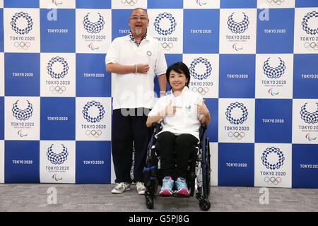 (L-R) Asao Tokolo, Aki Taguchi, 22. Juni 2016: Asao Tokolo und Aki Taguchi besucht Pressekonferenz, bei der Tokyo 2020 Olympischen und Paralympischen Spiele offiziellen waren in Tokio, Japan. © Yusuke Nakanishi/AFLO SPORT/Alamy Live-Nachrichten Stockfoto