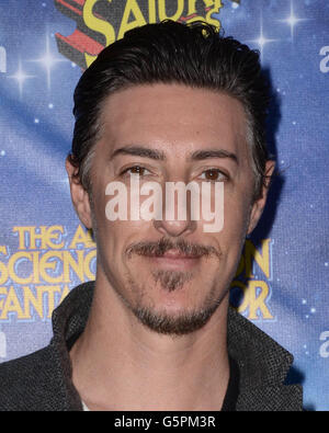 Burbank, CA, USA. 22. Juni 2016.  Eric Balfour. Anreise für die 42. Annual Saturn Awards statt auf der Castaway. Bildnachweis: Birdie Thompson/AdMedia Credit: Birdie Thompson/AdMedia/ZUMA Draht/Alamy Live-Nachrichten Stockfoto