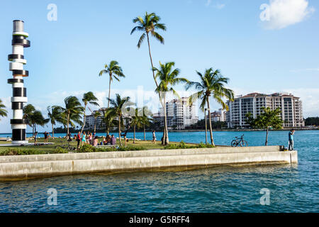 Miami Beach, Florida, South Pointe Park, Government Cut, Biscayne Bay, Wasser, Atlantischer Ozean, hartnäckiger Leuchtturm, Tobias Rehberger, Künstler, Fisher Island, Stockfoto