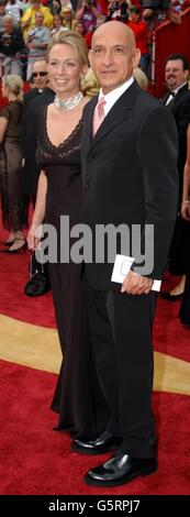 Sir Ben Kingsley bei der Ankunft bei den 74. Annual Academy Awards (Oscars) im Kodak Theater in Hollywood, Los Angeles. Stockfoto