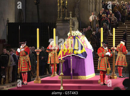 Königin-Mutter in Zustand Stockfoto