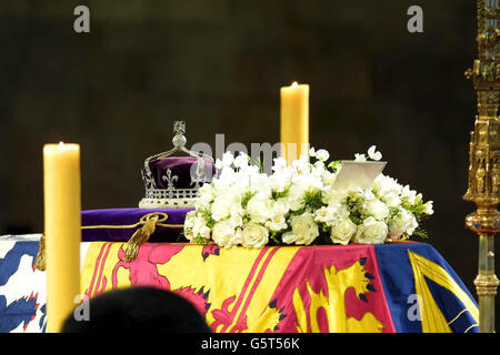 Königin-Mutter liegt im Bundesland Stockfoto