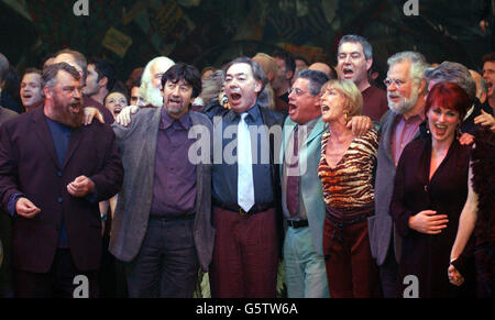 Finale der Katzen / Lord Lloyd-Webber & Cast Stockfoto