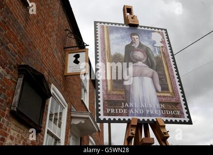 S House Museum in Hampshire, um den 200. Jahrestag von Stolz und Vorurteil zu feiern, die ab heute zum Verkauf stehen. Stockfoto