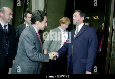 Sekretär David Blunkett & französische Innenminister Nicolas Sarkozy zu Hause Stockfoto